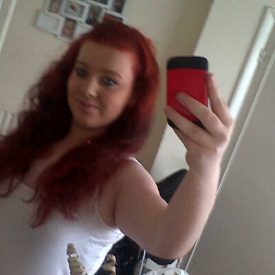 Profile Picture of Holly Carey (@hollycarey40) on Twitter