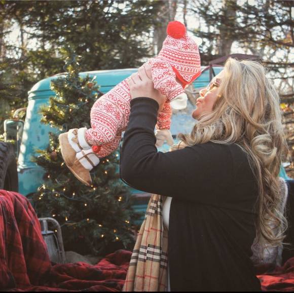 Profile Picture of Erin Marconi (@erin2108) on Poshmark