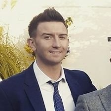 Profile Picture of Paul Clapham (@ClaphaminSW4) on Twitter