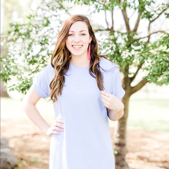 Isabel Seebold - Poshmark Profile Picture of Isabel Seebold (@iz_seebold) on Poshmark