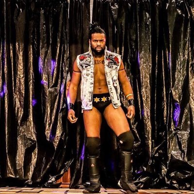 Profile Picture of Michael Cobb (@nlmc3000) on Twitter