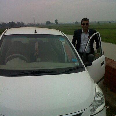 Profile Picture of Ritesh Srivastava (@18riteshRitesh) on Twitter