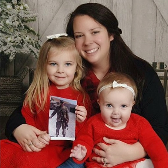 Profile Picture of Sam Fridd (@sam_fridd) on Poshmark