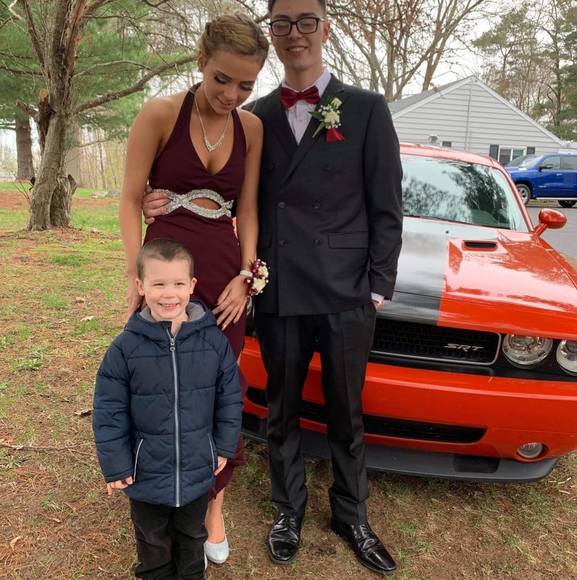 Profile Picture of Matthew Wetmore (@matthewwetmore) on Poshmark