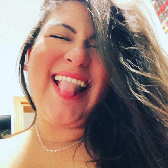 Profile Picture of Nalim Nunes (@nalimnunes) on Poshmark