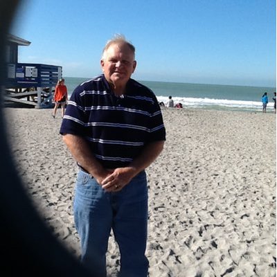 Profile Picture of Frank Cobb (@Cobb6Frank) on Twitter