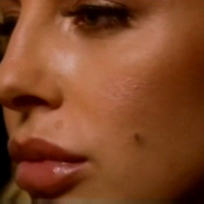 Profile Picture of Divini Rae (@RaeDivini) on Twitter