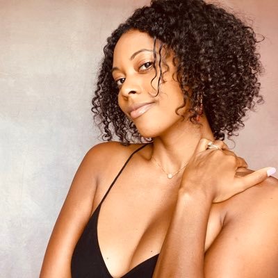 Profile Picture of Kel London (@KelleyLanette) on Twitter