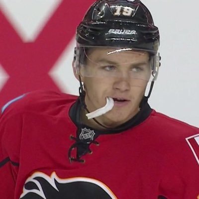 Profile Picture of Matthew Tkachuk (@TK4CHUKycheese_) on Twitter