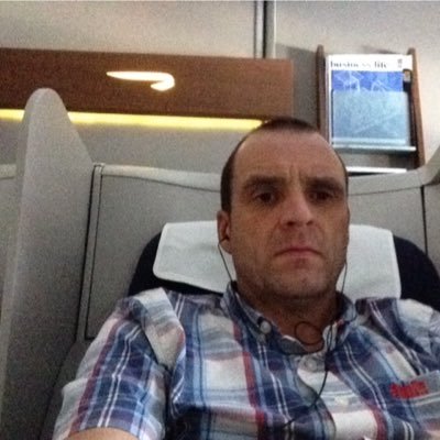 Profile Picture of Mark Moir (@fartuncle) on Twitter