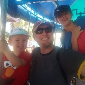 Profile Picture of Jason Ferrell (@haysferrell) on Twitter
