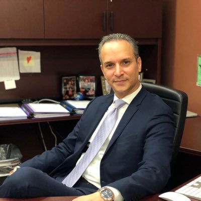 Profile Picture of David Cintron (@PS214Principal) on Twitter