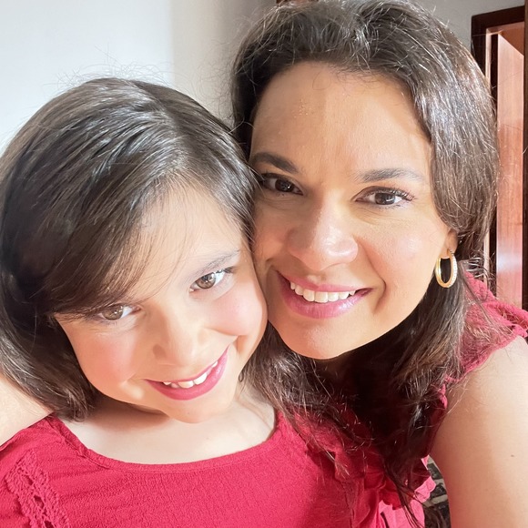 Profile Picture of Carla D barros (@carlabarros0904) on Poshmark