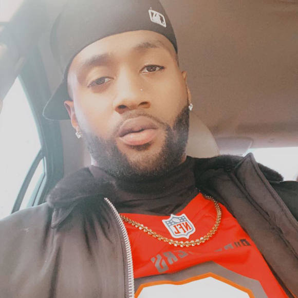 Profile Picture of Jerome Edwards (@rome323) on Poshmark