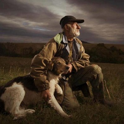 Profile Picture of Joe Freitas (@snowwalker1939) on Twitter