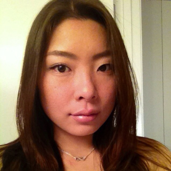 Profile Picture of Helena Chung (@helenac) on Poshmark