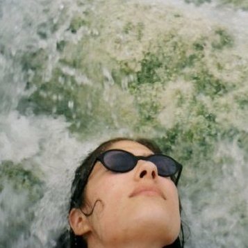 Profile Picture of Spa Worship (@lisa_tannenbaum) on Twitter