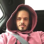 Profile Picture of Zachariah Harris (@kombi_kid) on Instagram