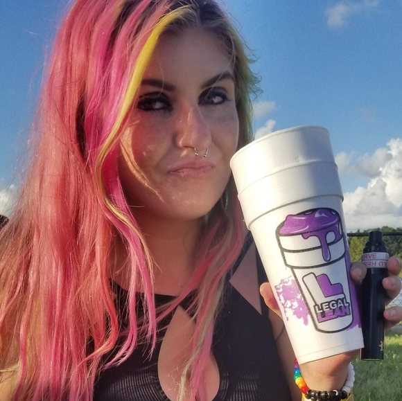 Profile Picture of Ryan Rechnitzer (@ryanrechnitzer) on Poshmark