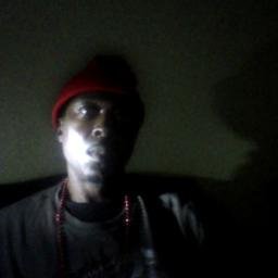 Profile Picture of Stephen Fingers (@cookave4) on Twitter