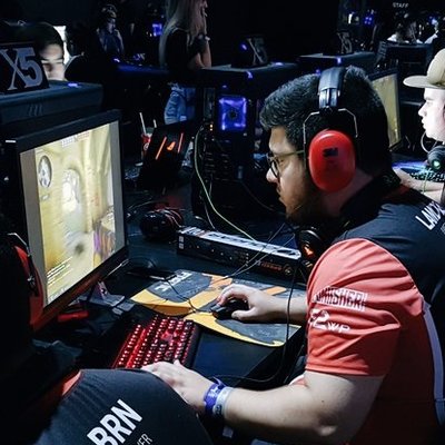 Profile Picture of Lucas Soares (@landicsgo) on Twitter