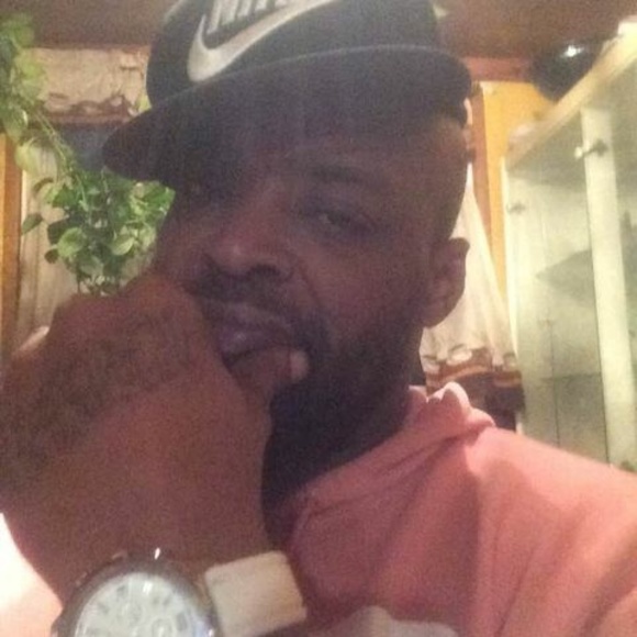 Profile Picture of Darryl Corley (@darrylcorley5) on Poshmark
