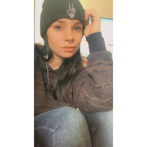 Profile Picture of Mackenzie James (@mack_j) on Poshmark