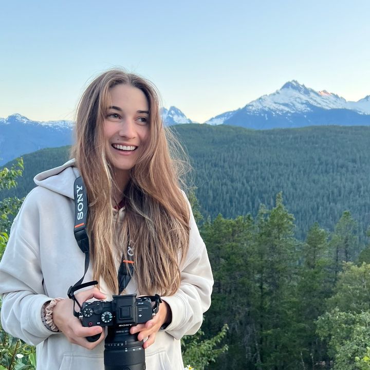 Profile Picture of Cassidy Mackenzie (@cassidymackenziem) on Tiktok