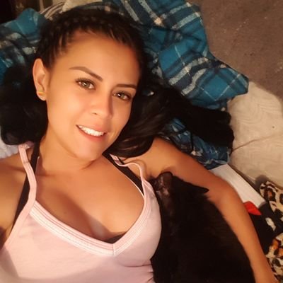 Profile Picture of Lizeth Jaramillo (@lizethjaramill2) on Twitter