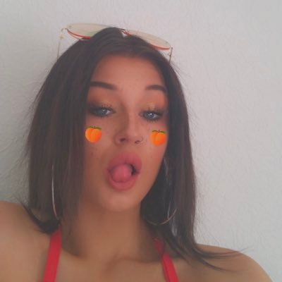 Profile Picture of Niomie Jo Procter (@Niomie_Jo) on Twitter