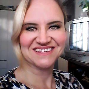 Profile Picture of Ana Paula Zander (@56342a7a1529420) on Twitter