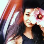 Profile Picture of Melanie Monster (@misszombieheart) on Instagram