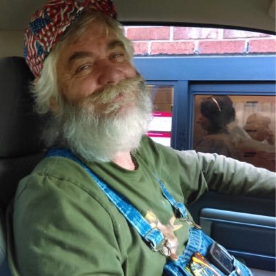 Profile Picture of Stephen Bayazes Jr (@BayazesJr) on Twitter