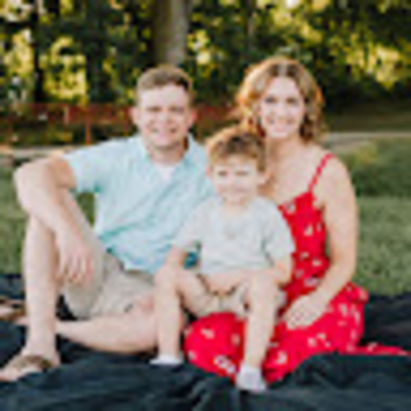 Profile Picture of Krista Blakely (@krista_blakely) on Poshmark