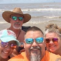 Profile Picture of Lisa Yates (@lisa-yates-39) on Quora