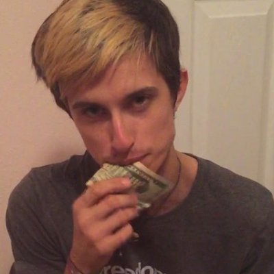 Profile Picture of Aaron Jacks (@AaronJacks39) on Twitter