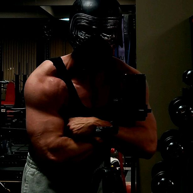 Profile Picture of Kylo_tren (@kylo__trenn) on Tiktok