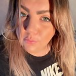 Profile Picture of Lisa Wheeler (@flumpyfairy_) on Instagram