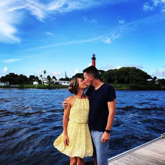 Profile Picture of Paris Dolinger (@parisdolinger) on Poshmark