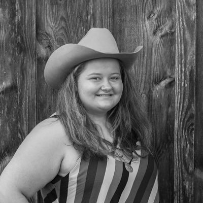 Profile Picture of Samantha Bertsch (@SamBertsch17) on Twitter