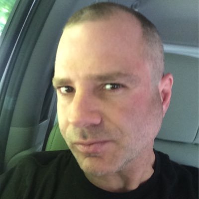Profile Picture of Jason Shron (@jason_shron) on Twitter