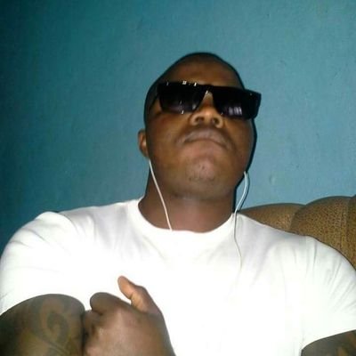 Profile Picture of Carlos Smart (@CarlosSmart8) on Twitter