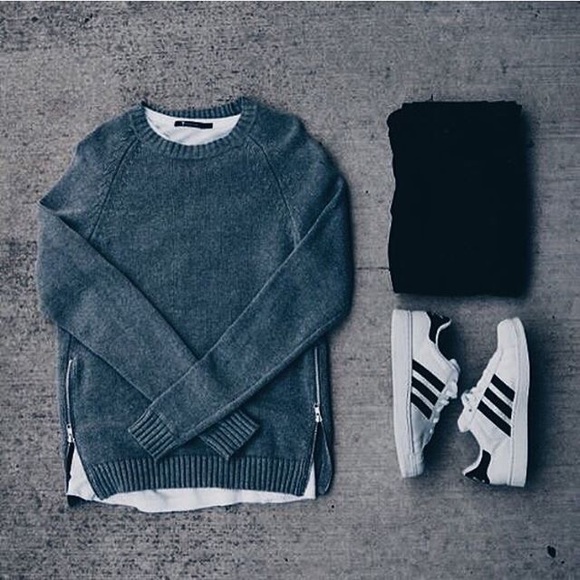 Profile Picture of Jonathan Galaviz (@johnny4432) on Poshmark