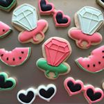 Profile Picture of Rae Bakes (Rachel Clements) (@rae.bakes.cookies) on Instagram