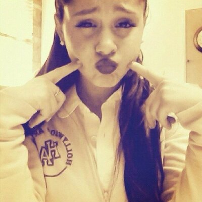 Profile Picture of Not Batman (@ItsJo_x) on Twitter