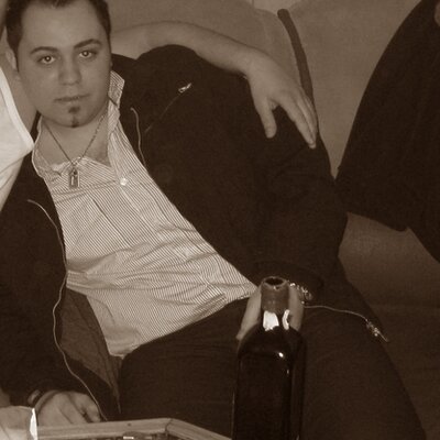 Profile Picture of Amir Tehrani (@amir_dd88) on Twitter