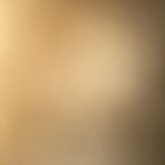 Profile Picture of Julia Kobel (@juiak) on Poshmark