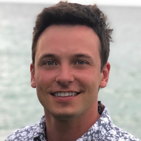 Profile Picture of Steve John (@stevejohn540) on Poshmark