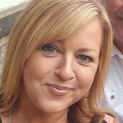 Profile Picture of Helen Cleaver (@HelenHvc67) on Twitter