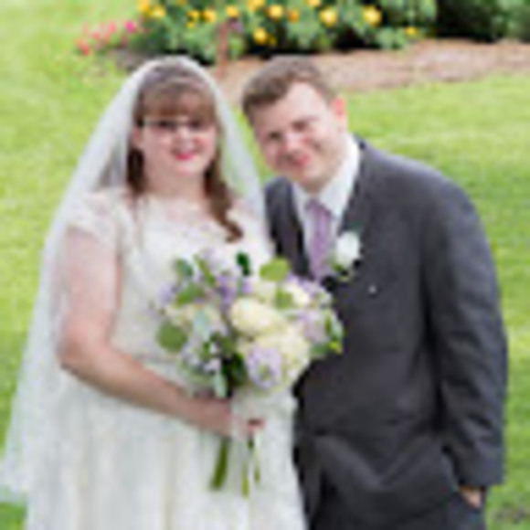 Profile Picture of Stephanie Matonis (@stephanie1496) on Poshmark